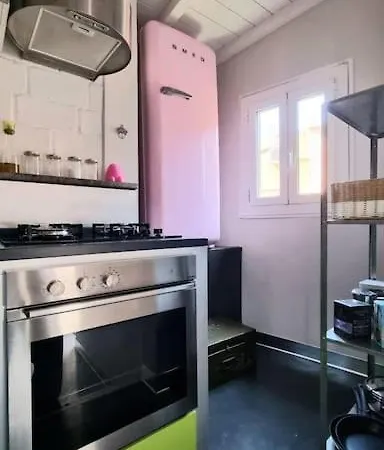 Stylish Duplex With Terrace *