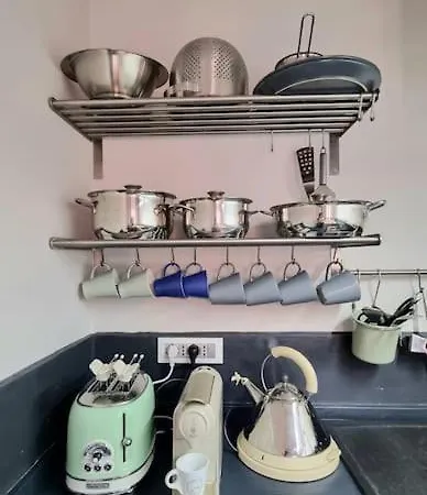 Stylish Duplex With Terrace 아파트