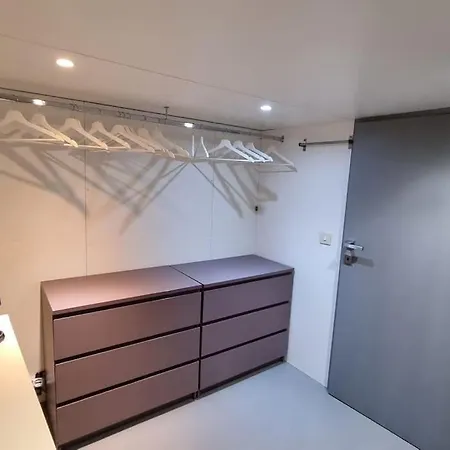 Stylish Duplex With Terrace