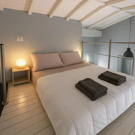 아파트 Stylish Duplex With Terrace *